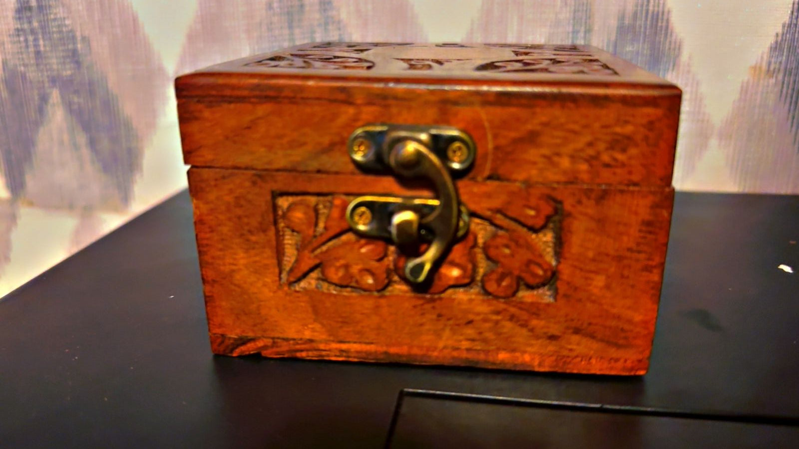 Handmade Wooden Watch Box – 1 Slot Watch Case with Soft Pouch